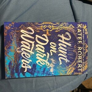 Hunt on dark waters Katee Robert